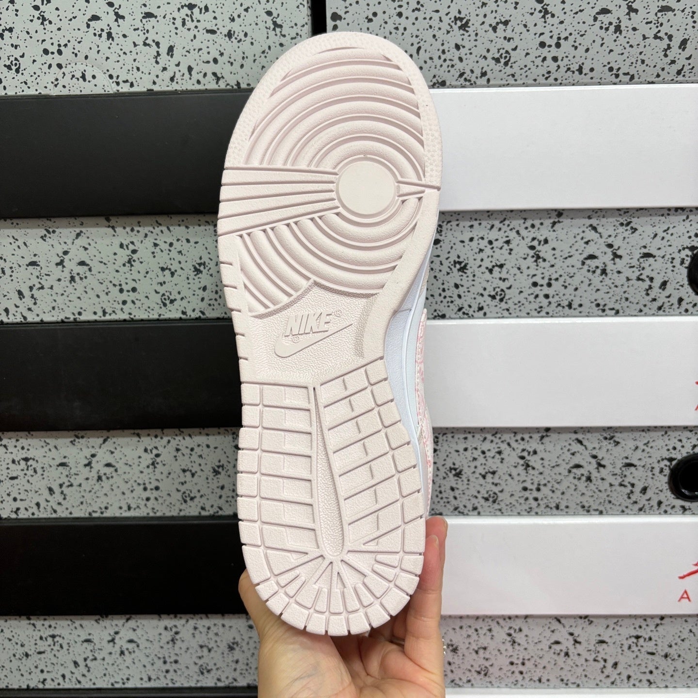 Nike Dunk pink flowers