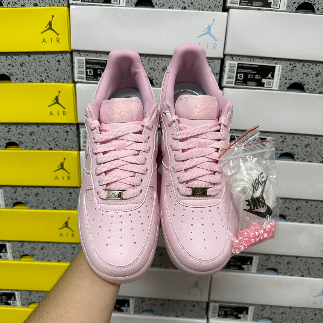 Nike Air Force 1 Pink