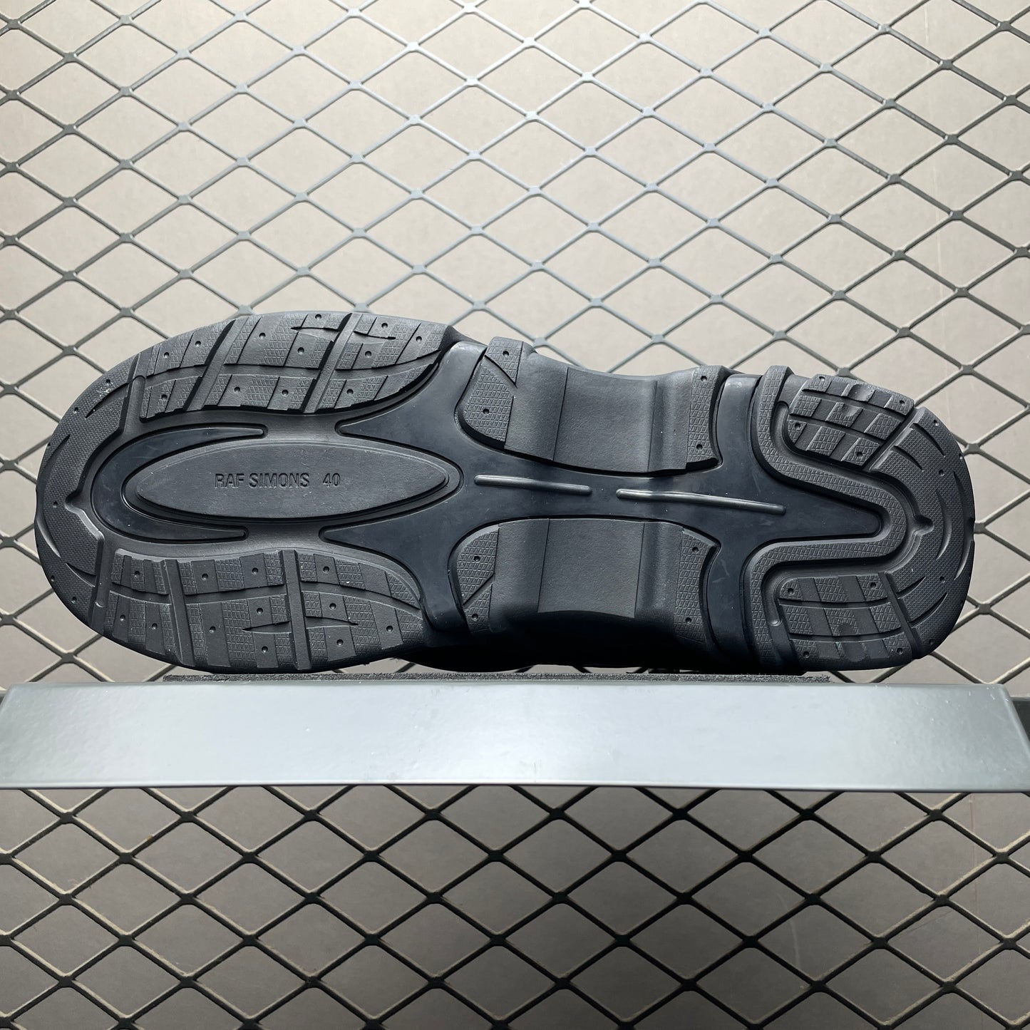 Raf Simons Cylon 21