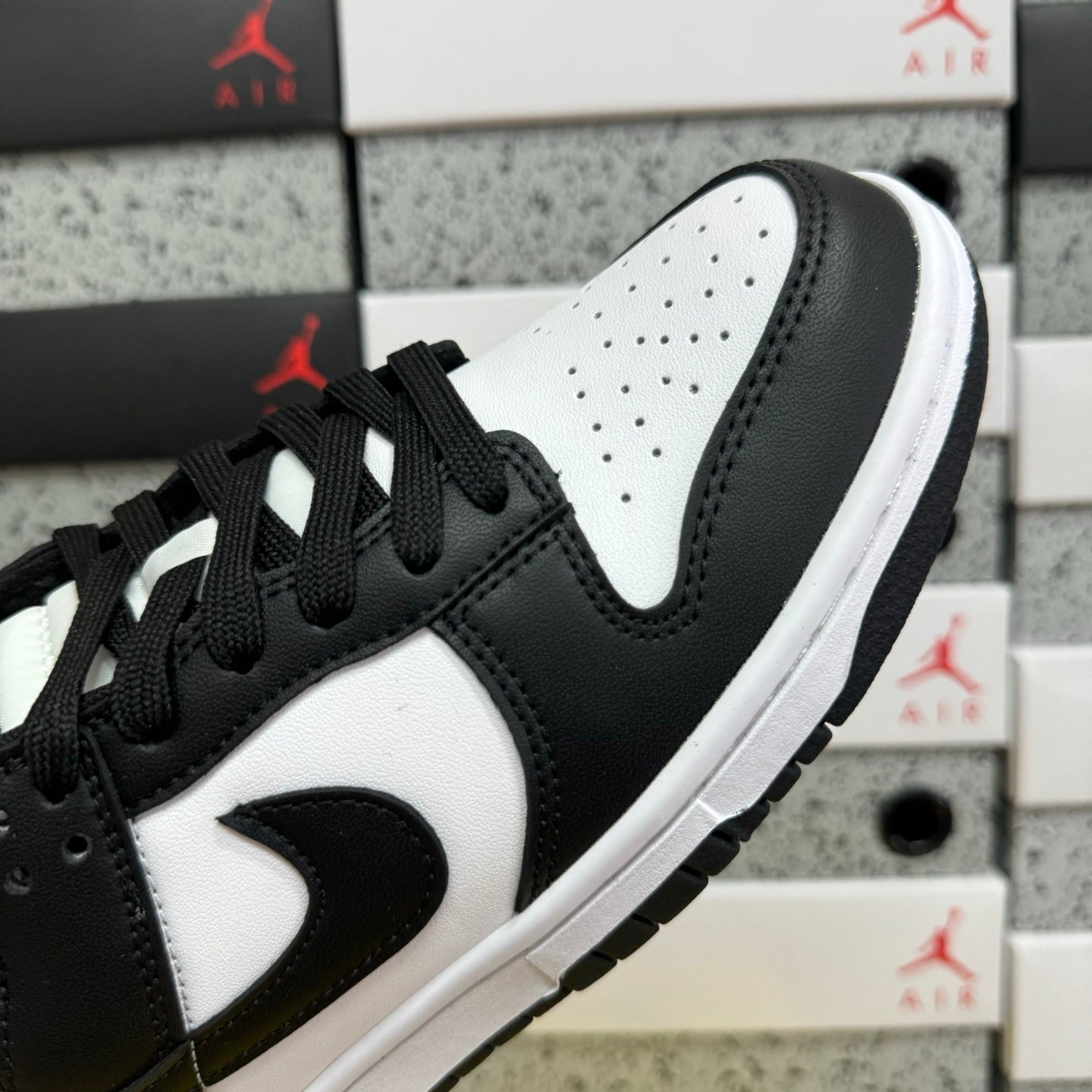 Nike Dunk black panda