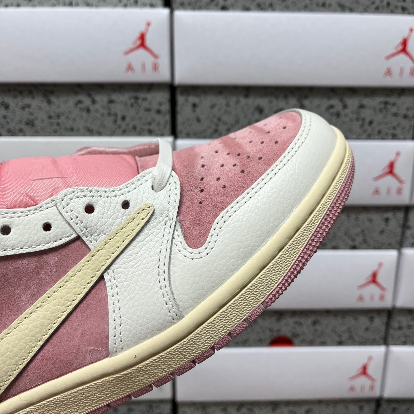 Nike Jordan Travis Scott Pink