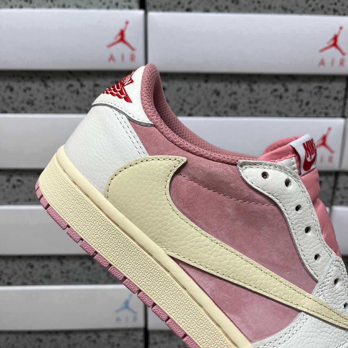 Nike Jordan Travis Scott Pink