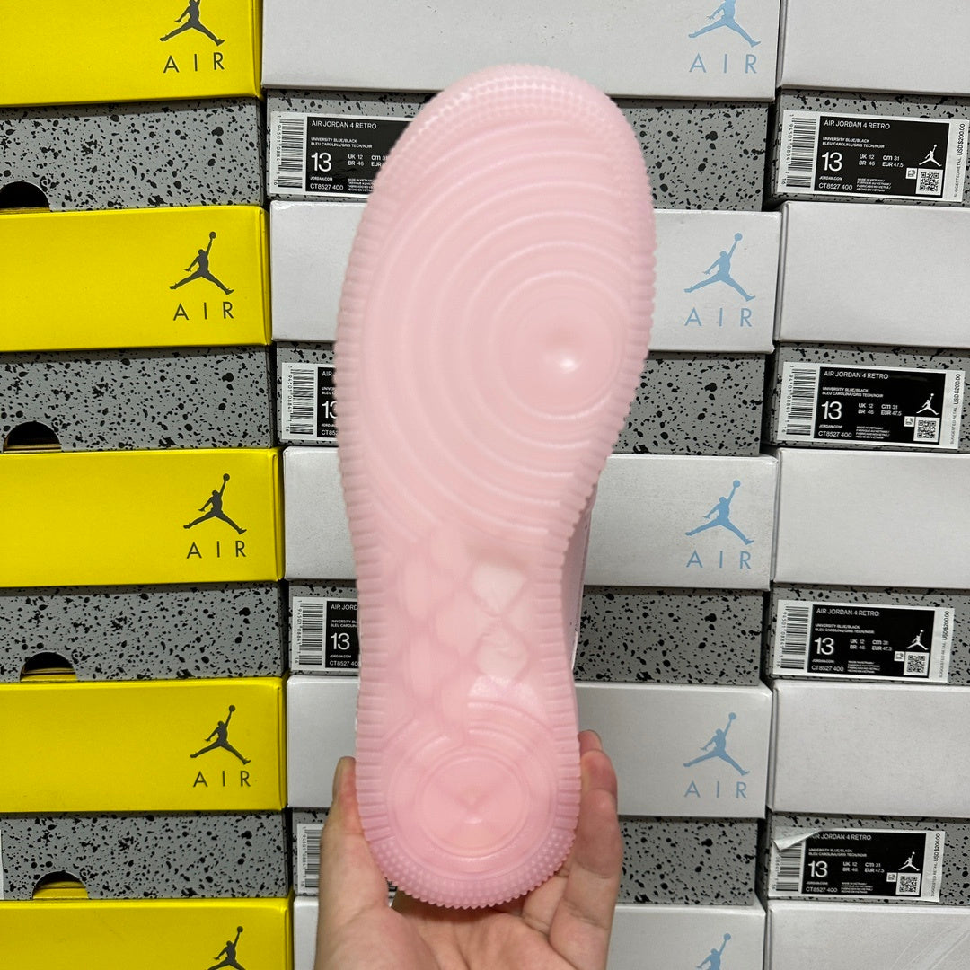 Nike Air Force 1 Pink